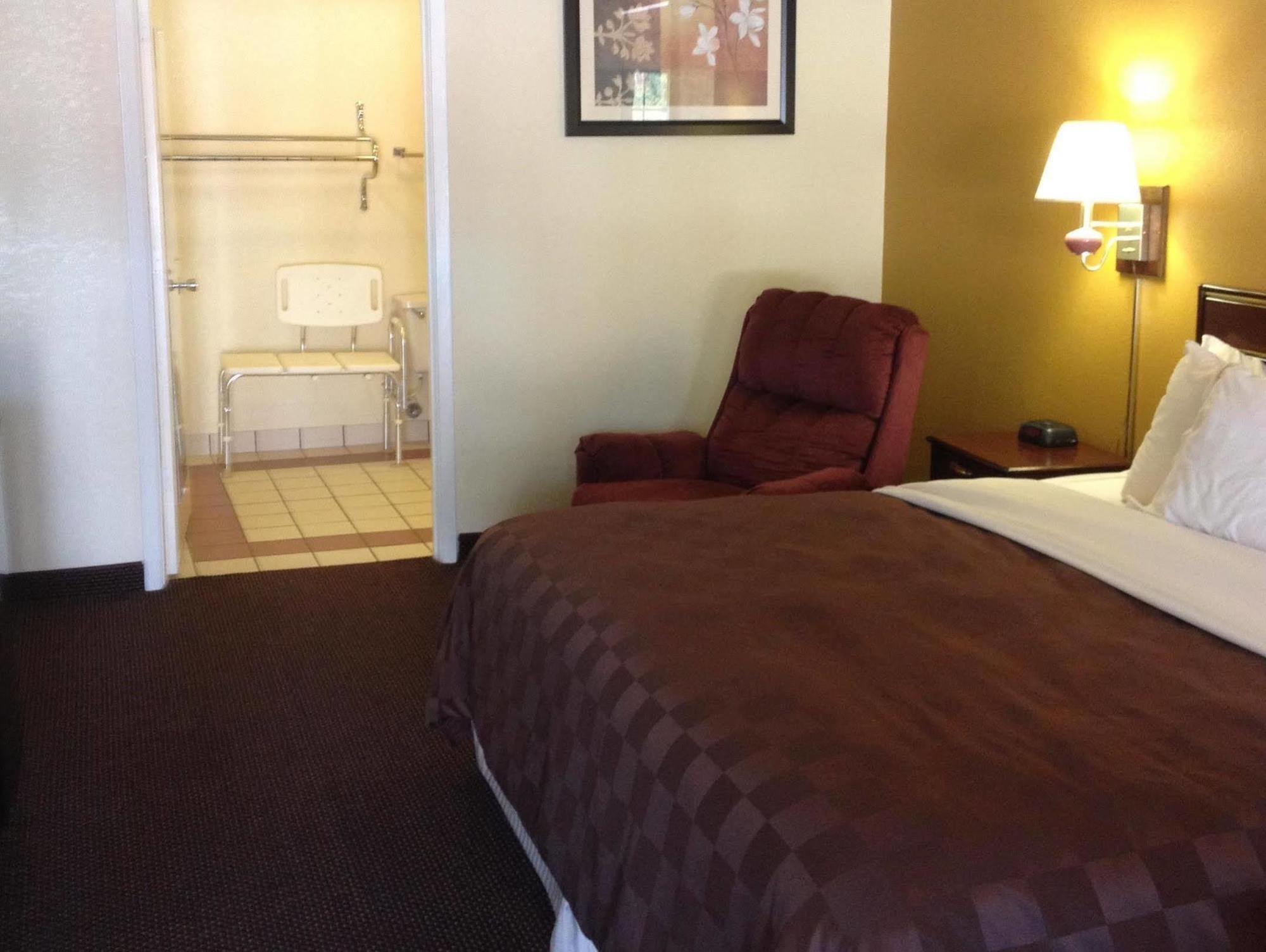 Americas Best Value Inn - Batesville Εξωτερικό φωτογραφία
