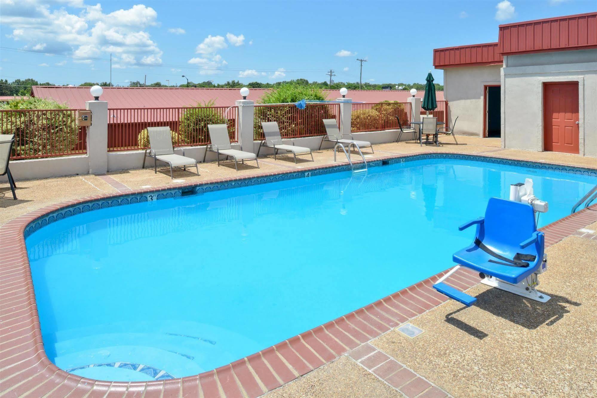 Americas Best Value Inn - Batesville Εξωτερικό φωτογραφία